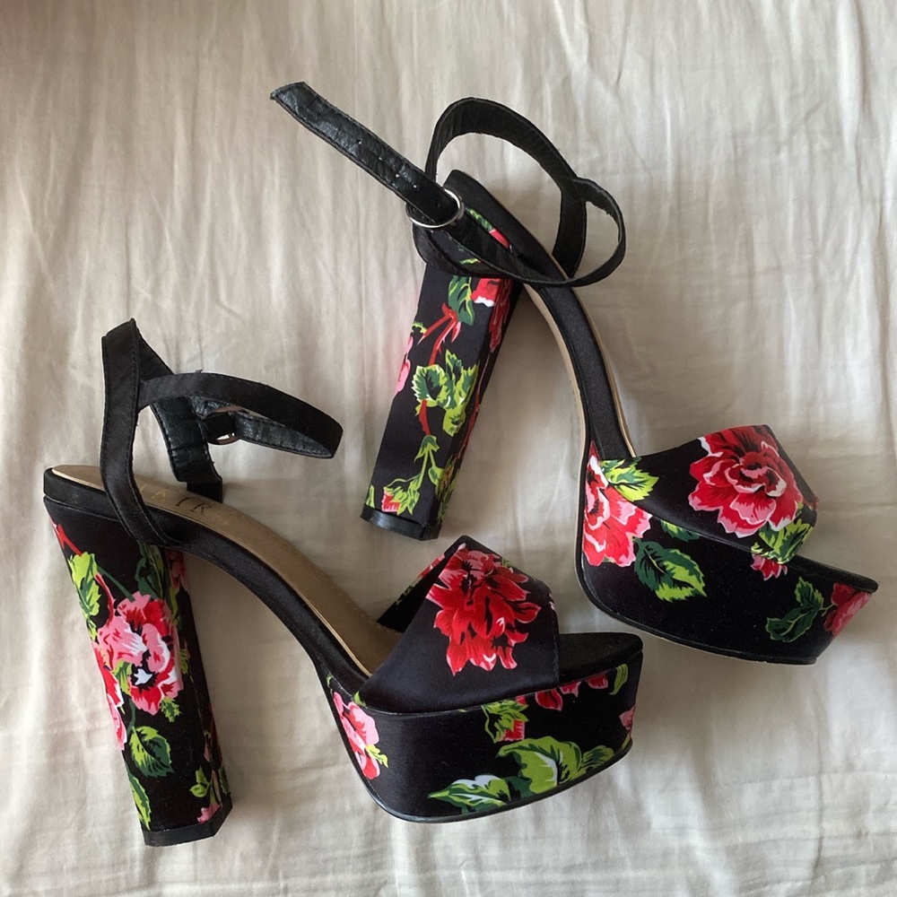 AKIRA SHOES